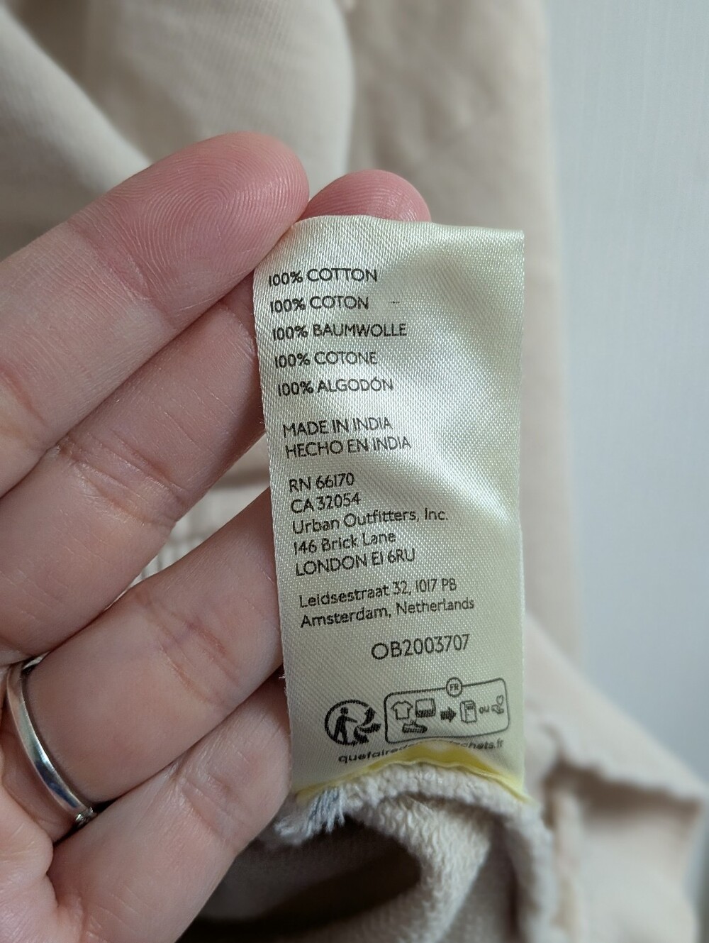 Pilcro Anthropologie Cropped Seaside Hoodie Medium Tan EUC 100% Cotton - Picture 4 of 5